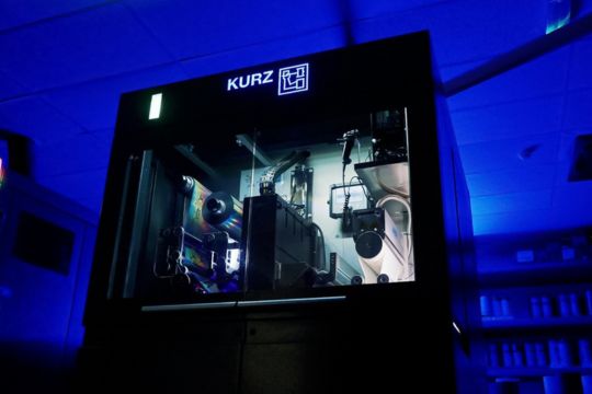 Amberley Labels to showcase luxury labelling without sustainable compromise at London Packaging Week 2025